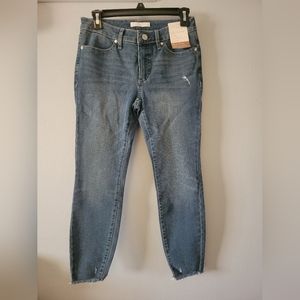 NWT Lauren Conrad Super Skinny MidRise Jean size 8 Petite